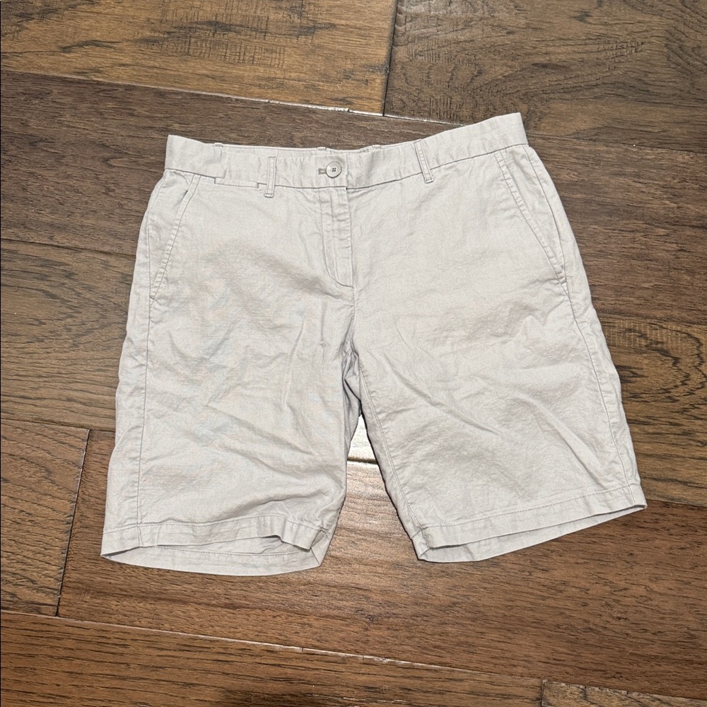 NWOT Gap boyfriend roll up shorts